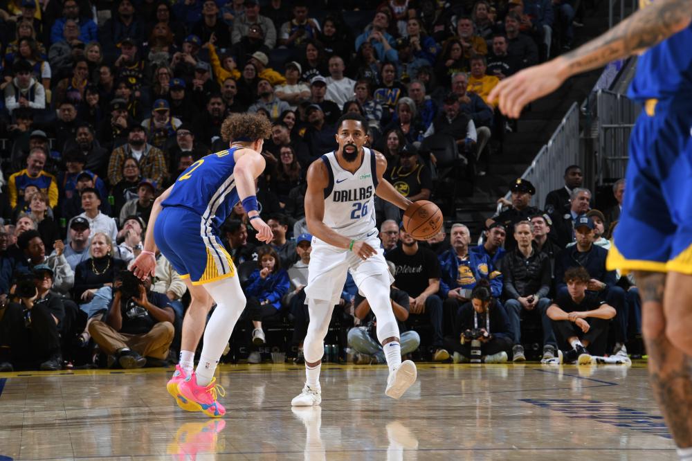 了势均力敌 了势均力敌