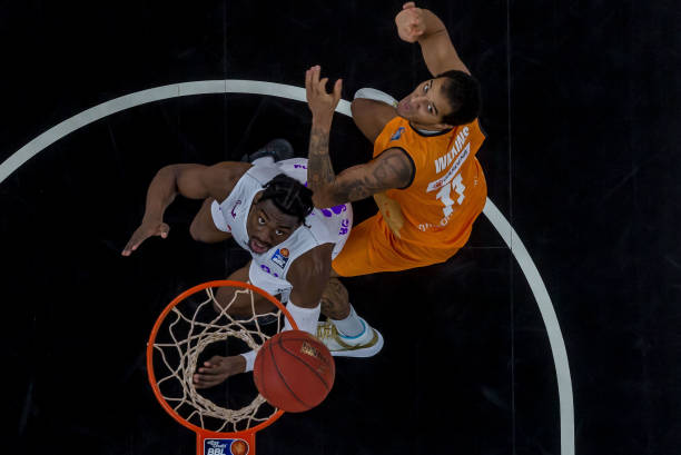 从海港挖角 从海港挖角